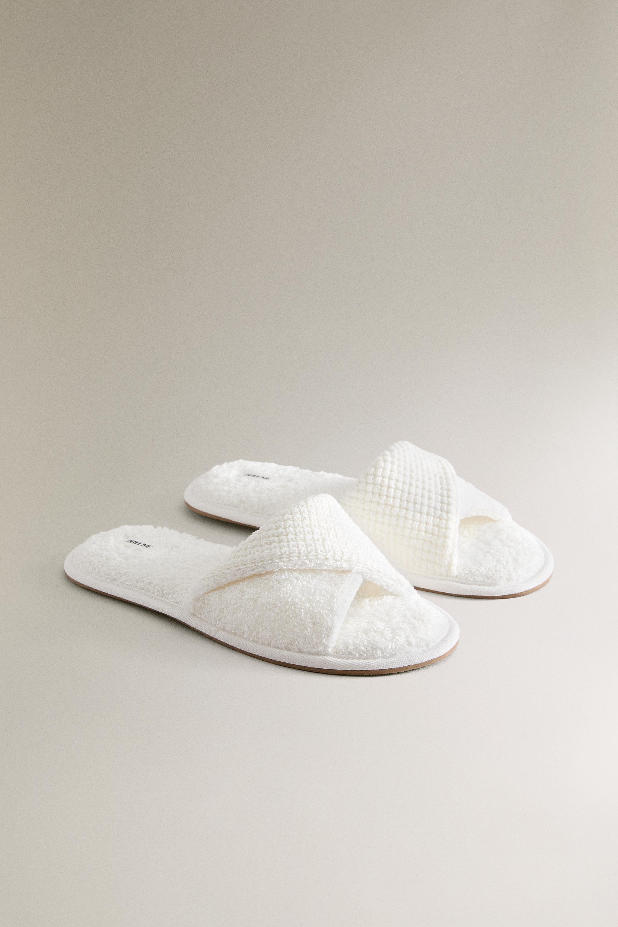 PANTOUFLES À BOUT OUVERT EN TISSU ÉPONGE